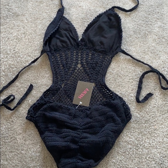 Crochet bathing suit - Picture 4 of 7
